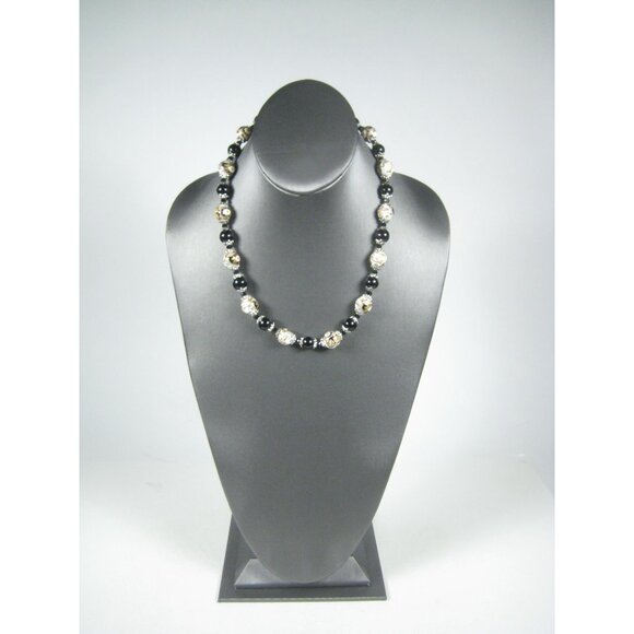 Beaded Necklace Plastic Black Floral Beads 20 Inches Silvertone - Picture 7 of 11